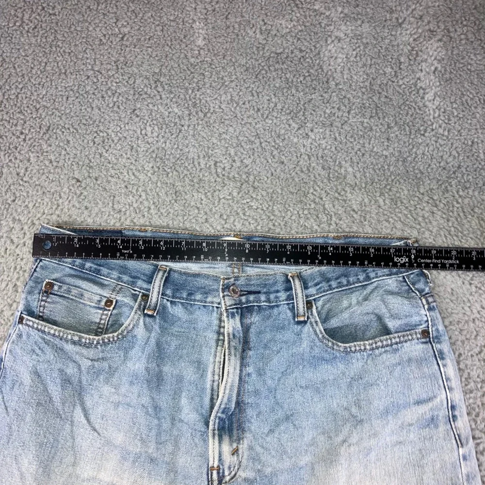 Vtg Levi's 550 Relaxed Fit Jeans Men 38x32‎ Light Wash Fit 36x31